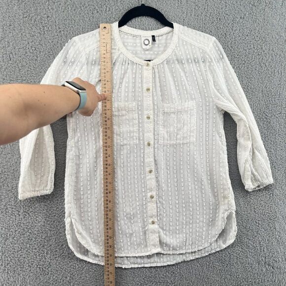 Anthropologie Akemi Kin White Swiss Dot Pocket Button Down Blouse XS - Picture 8 of 12